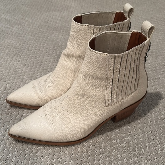 Coach Melody Western Cowboy Boots Ivory White | size 38.5 US - Picture 7 of 14